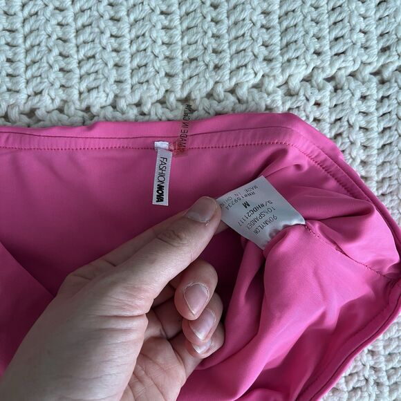 Fashion Nova Hot Neon Pink High-Waisted Bikini and Tube Top Swimsuit Set Size M - Picture 6 of 6